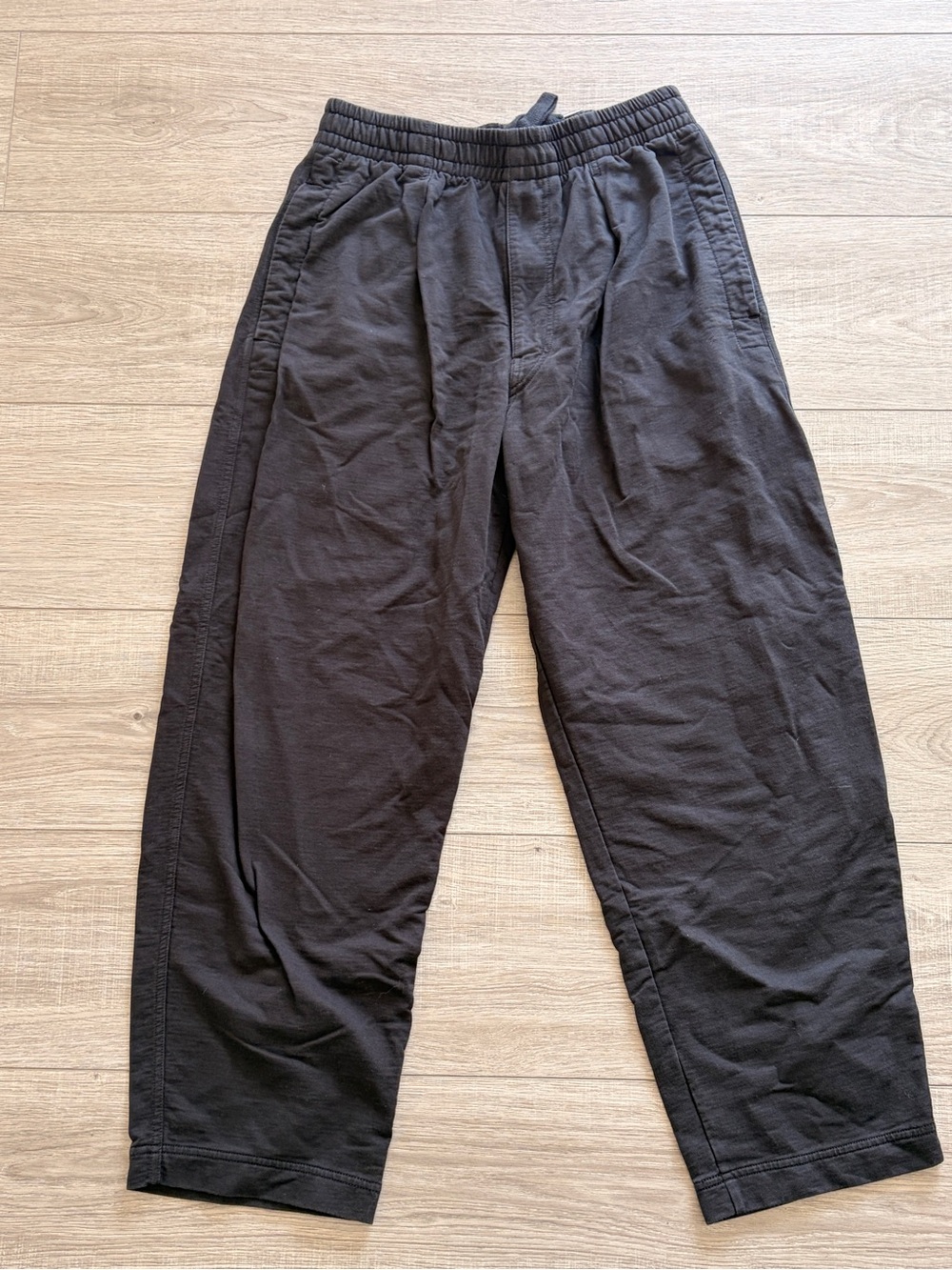 Uniqlo U Men’s Black Wide Leg Pants Size S 100% Cotton Elastic Waist
